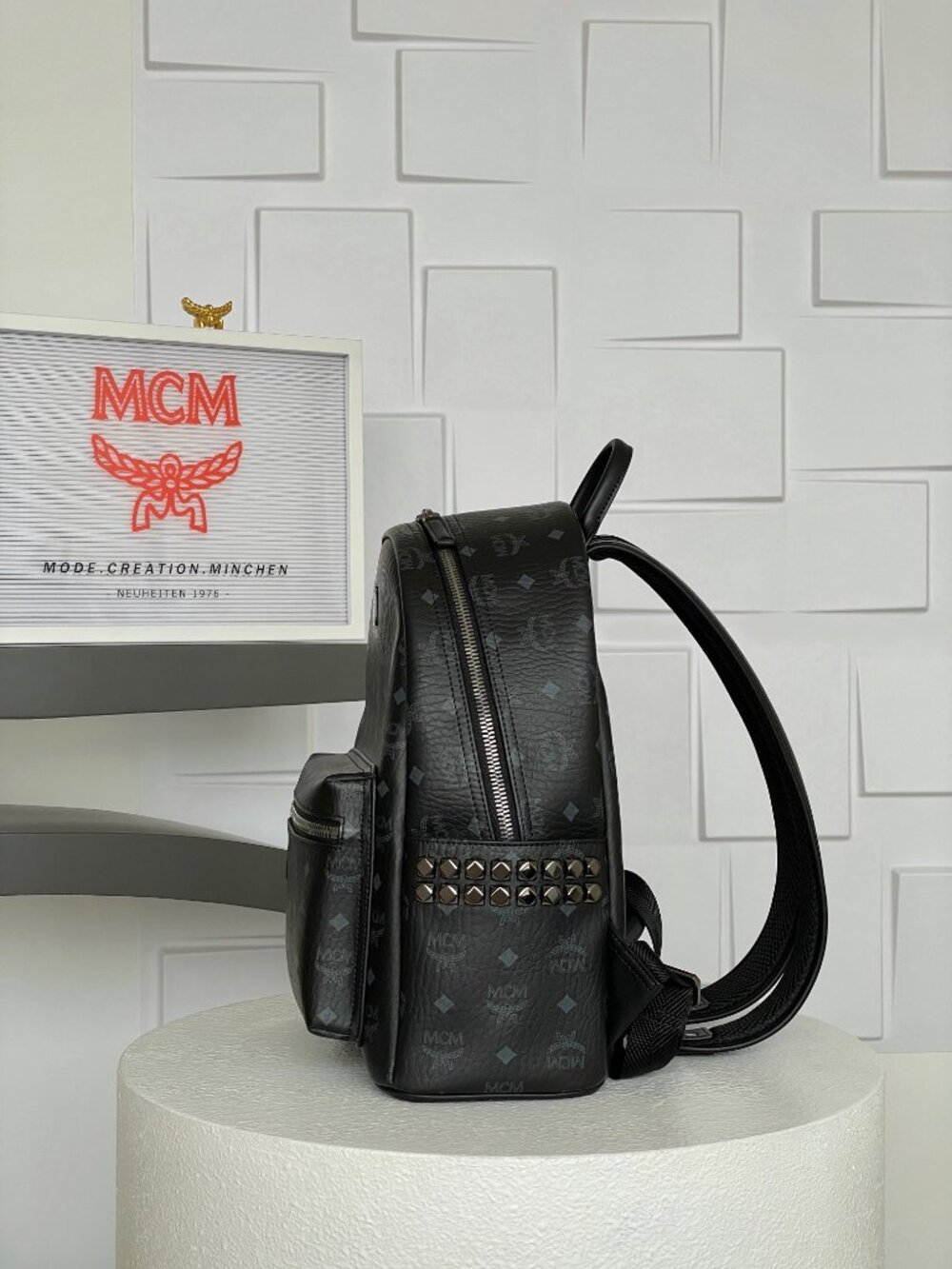 MCM Backpack Black - Picture 7 of 9